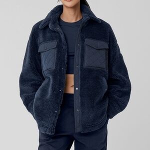ALO Sherpa Edge Shacket Size Small Limited Edition Navy